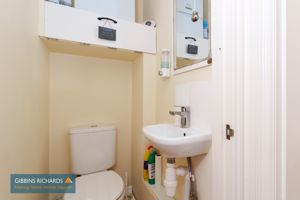 WC- click for photo gallery